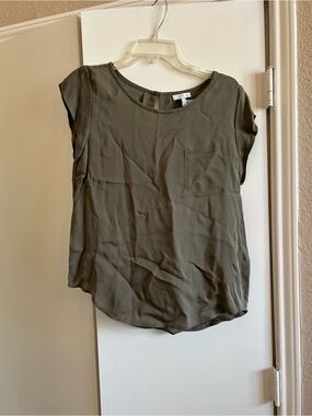 Joie Olive Short-Sleeve Scoop Neck Blouse